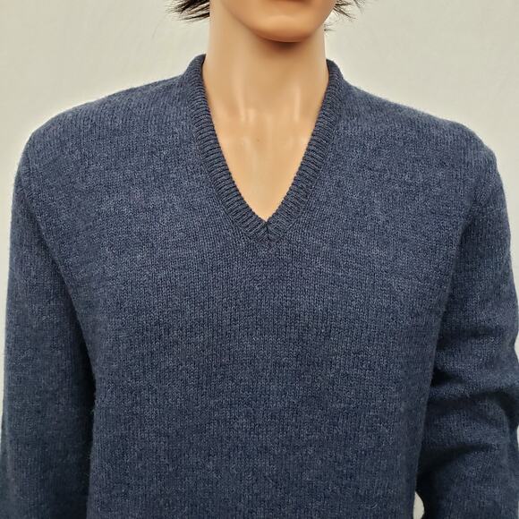 Vintage Robert Bruce Union Made in USA V-neck Sweater Wool Blend M/L - Picture 3 of 11